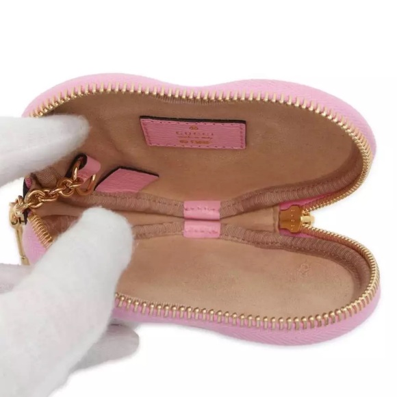 GUCCI RARE❗️ Bananya Pink Heart Mini Pouch Bag Charm Keychain FULL INCLUSION - Picture 6 of 9
